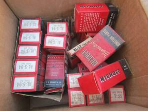 lot 222 image: Niehoff ignition parts and point sets ff-1 thru al-5-94 & qty 24