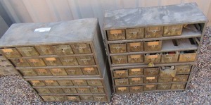 lot 225 image: 30 drawer nut and bolt organizers qty 2 some empty