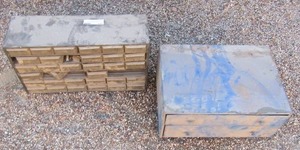 lot 227 image: small screw bolt orginizer  2 drawer shop