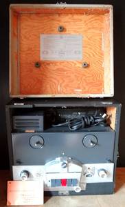 lot 24 image: VINTAGE Voice Of Music 714 Tube Mono Reel To Reel Tape Recorder in Original Case
