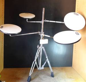 lot 194 image: DW Smart Practice 5 Pc Pad Kit