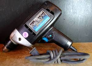 lot 119 image: VINTAGE Craftsman 38 Inch Electronic Drill, Model 315.10300