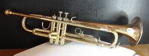 lot 130 image: BLESSING B135 TRUMPET WITH MOUTHPIECE