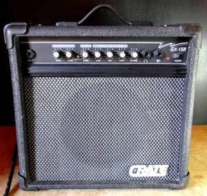 lot 147 image: Crate Gx-15r Amplifier Electric Guitar Amp - POWERS ONNOT SOUND TESTED