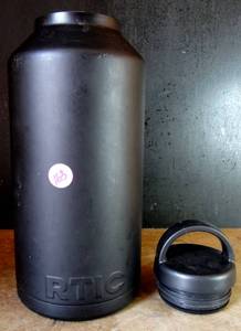 lot 163 image: RTIC DOUBLE INSULATED STAINLESS WATER JUG