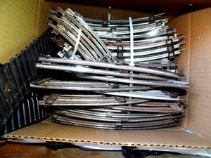 lot 241 image: LARGE BOX OF VINTAGE METAL HO TRAIN TRACKS