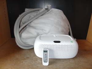 lot 10 image: BIG $ ITEM - CHILL TECHNOLOGY CHILISLEEP OOLER Sleep System wRemote $$$ - CHECK COMPS