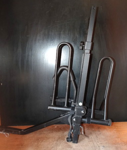 lot 293 image: LARGE METAL BIKE RACK AS SHOWN