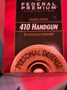 lot 602 image: FEDERAL 410 HAND GUN 2 34 BUCKSHOT  2 BOXES  & 3 BUCKSHOT 20 IN BOX