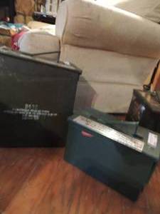 lot 883 image: METAL AMMO BOXES  QTY 2