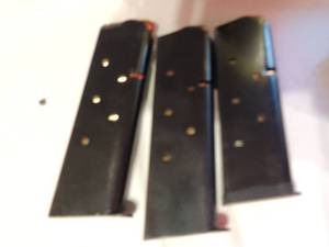 lot 1030 image: COLT 45 CLIPS   7 RD &  9 RD X 2   3 TOTAL