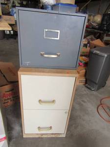 lot 30 image: Single drawer filing cabinet and 2 drawer filing cabinet