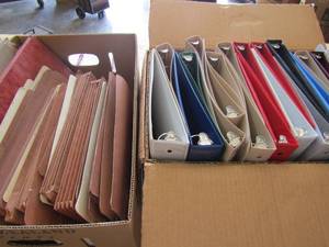 lot 40 image: 2 boxes of new 3 ring binders and file folders