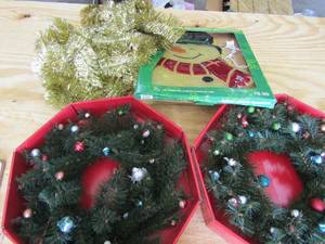 lot 51 image: 2 new door wreaths indooroutdoor window lighted snowman new