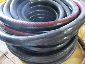 lot 88 image: NEW 50 foot red and black garden hose