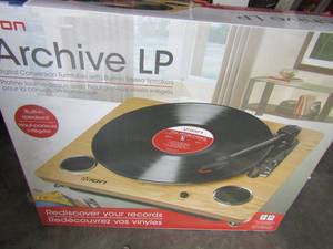 lot 119 image: Archive LP- Digital Conversion turn table NIB