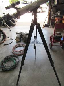 lot 161 image: Jason Explorer 400 telescope on stand like new