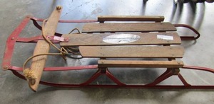 lot 163 image: Flexible Flyer sleigh 6x34x18