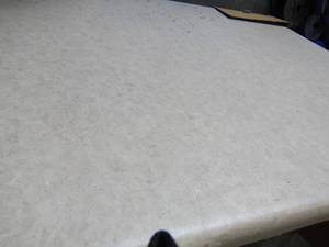 lot 213 image: Formica counter top 10x36