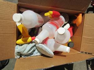 lot 236 image: Box of empty spray bottles, car detail kit and more
