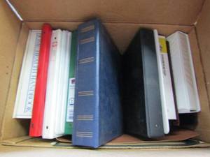 lot 321 image: 3 tubs of empty binders, files, etc.