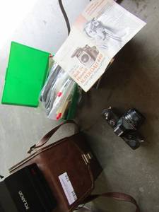 lot 378 image: Bell & Howell movie cam in case Weston WY-7 Camera Polaroid sure shot print