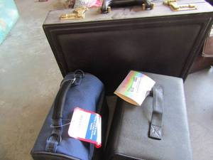 lot 379 image: Brief case and 2 essential bags
