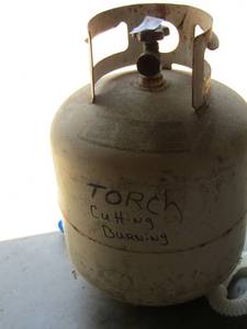 lot 386 image: Propane tank