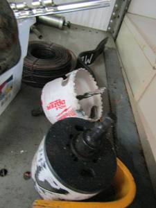 lot 472 image: nail bar,  2 Milwaukie hale dozers clamps