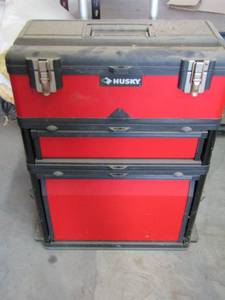 lot 533 image: Husky rolling tool box with handles on wheels
