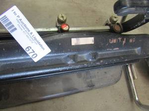 lot 670 image: 2 hole punches