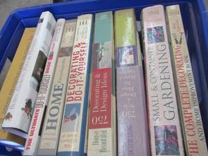 lot 696 image: Home, decorating and gardening books