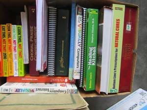 lot 740 image: Kitchen cooking books