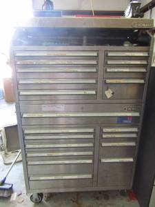 lot 747 image: Kobalt stainless steel tool box 64x41x17  TOP HAS 9 DRAWERS  BASE HAS 11 DRAWERS contents not included