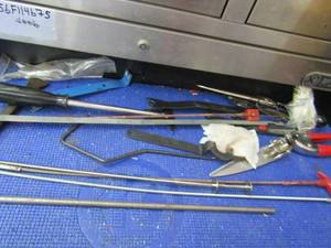 lot 757 image: CLIPPERS & GRAPPERS