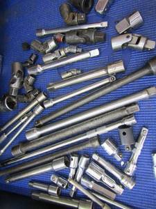 lot 759 image: EXTENSIONS & FLEX ADAPTERS