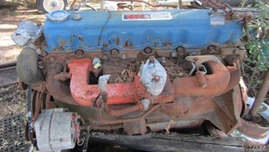 lot 819 image: GM 292 STRAIGHT 6 ENGINE