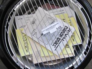 lot 1048 image: CROCK GRILL