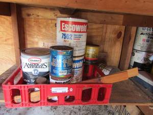 lot 938 image: 5 gallons of opened Gibson paint