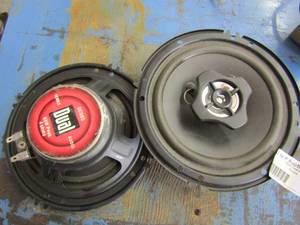 lot 960 image: RF sensor hear model # 421, CB power motor 412 sonic micro speaker system 5P-4 2 dual speakers 65W peak 40hms