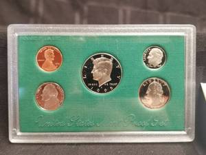 lot 36 image: 1995 United States Mint Proof Set