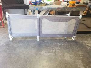 lot 227 image: Safety adjustable bed rails