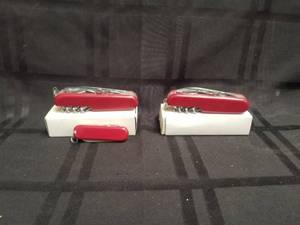 lot 67 image: Selection of 3 swiss army type knifes