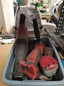 lot 212 image: Selection of used Milwaukee tools