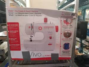 lot 173 image: Vivo by Singer sewing machine