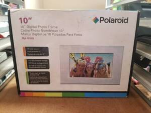 lot 177 image: Polaroid 10 digital photo frame