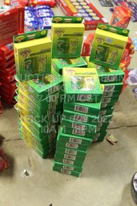 lot 68 image: Lot of 48 Brand New Sealed Warheads Candy Scented Kids Hand Sanitzer, Two Bottles Per Package, 96 Bottles Total