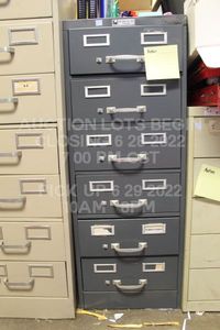 lot 154 image: Heavy Duty Metal Industrial Cabinet Drawers, Dimensions 26 x 14 x 40 6 Drawers