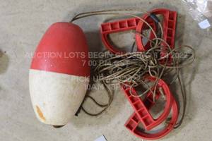 lot 145 image: Vintage Red White Water Baloon Outdoor Game on a Rope