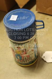 lot 209 image: The Waltons Aladdin Thermos Vintage Kids Lunchbox Item